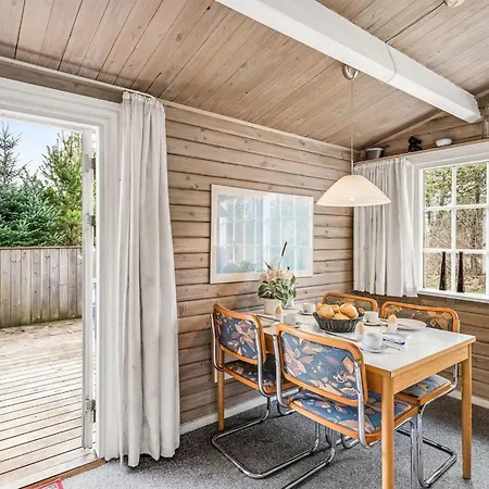 Leandra - 11km From The Sea By Interhome *