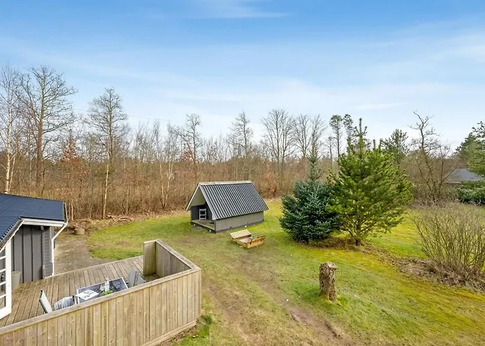 Vakantiehuis Leandra - 11km From The Sea By Interhome